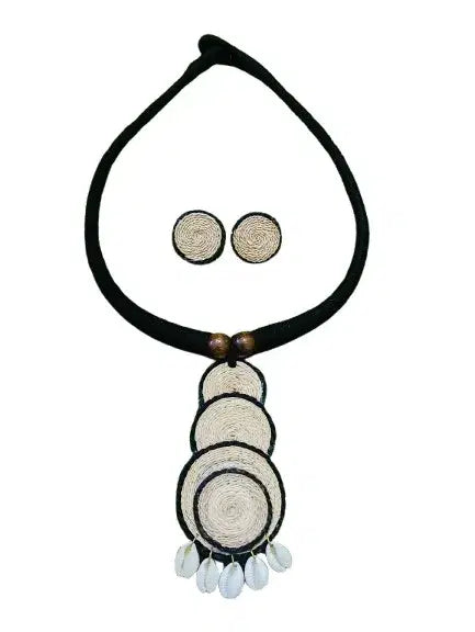 Handcrafted Banana Fibre Jewelry Set – Natural & Black from Uttar Pradesh, India