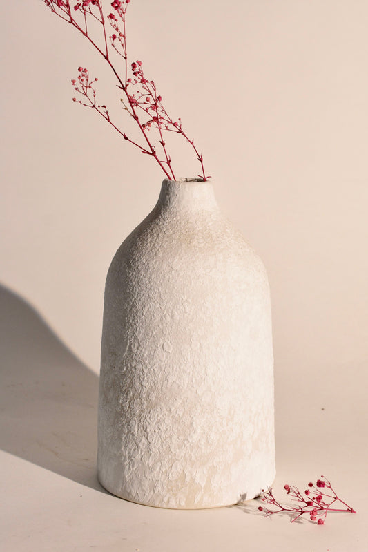 Ivory Dune Bottle Vase - Organic Mordern Collection