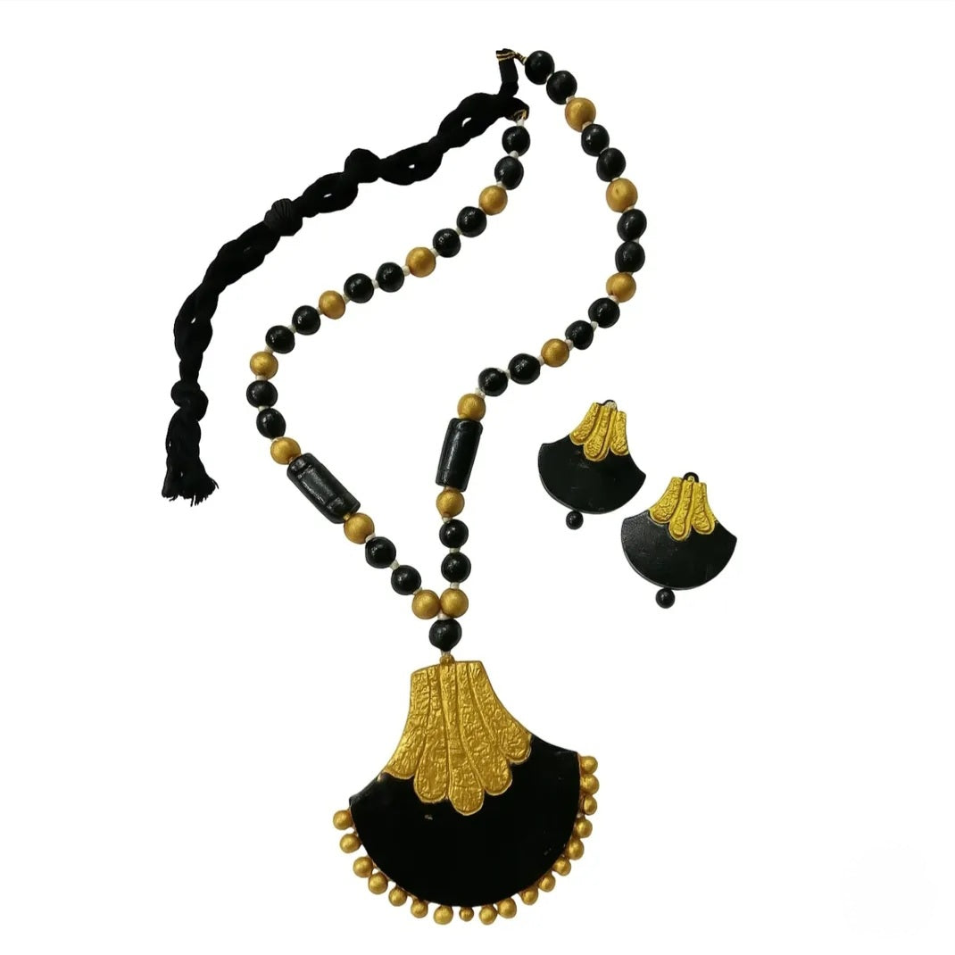 Handmade Black and Gold Terracotta Necklace Set - Made in Uttar Pradesh, India