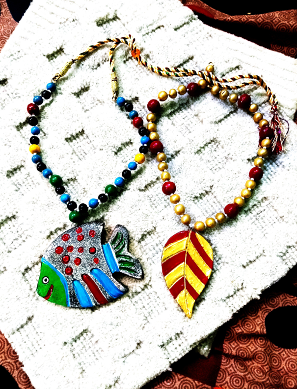Handcrafted Terracotta Necklace Set – Fish and Leaf Design | Made in Uttar Pradesh, India