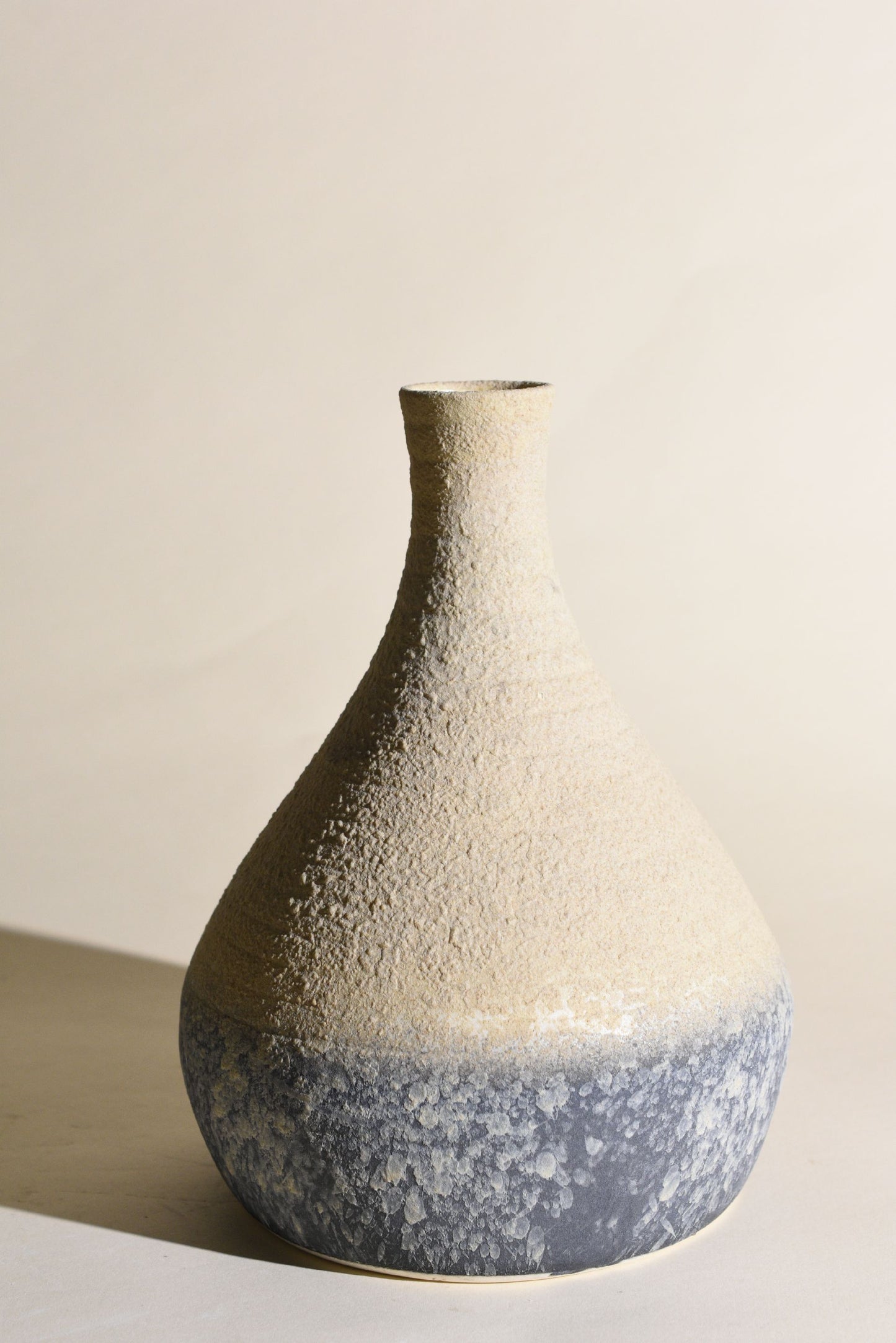 Dune Fade Ceramic Vase - Volcanic Earth Collection