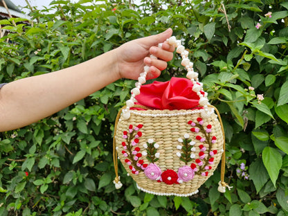 Handcrafted Kauna Grass Floral Potli Bag